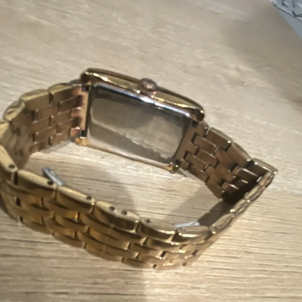 kate spade new york Women’s Rectangular Bracelet Watch Pink Dial Quartz Box